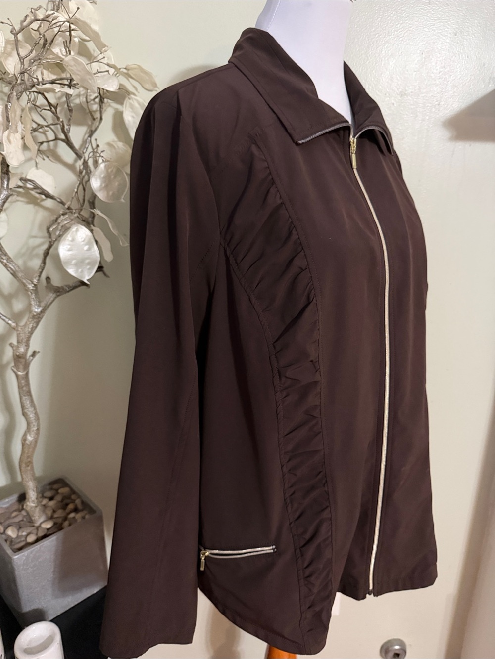 Chico's Zenergy Dark Brown Water repellent Zip-Front Utility Jacket - Picture 2 of 6